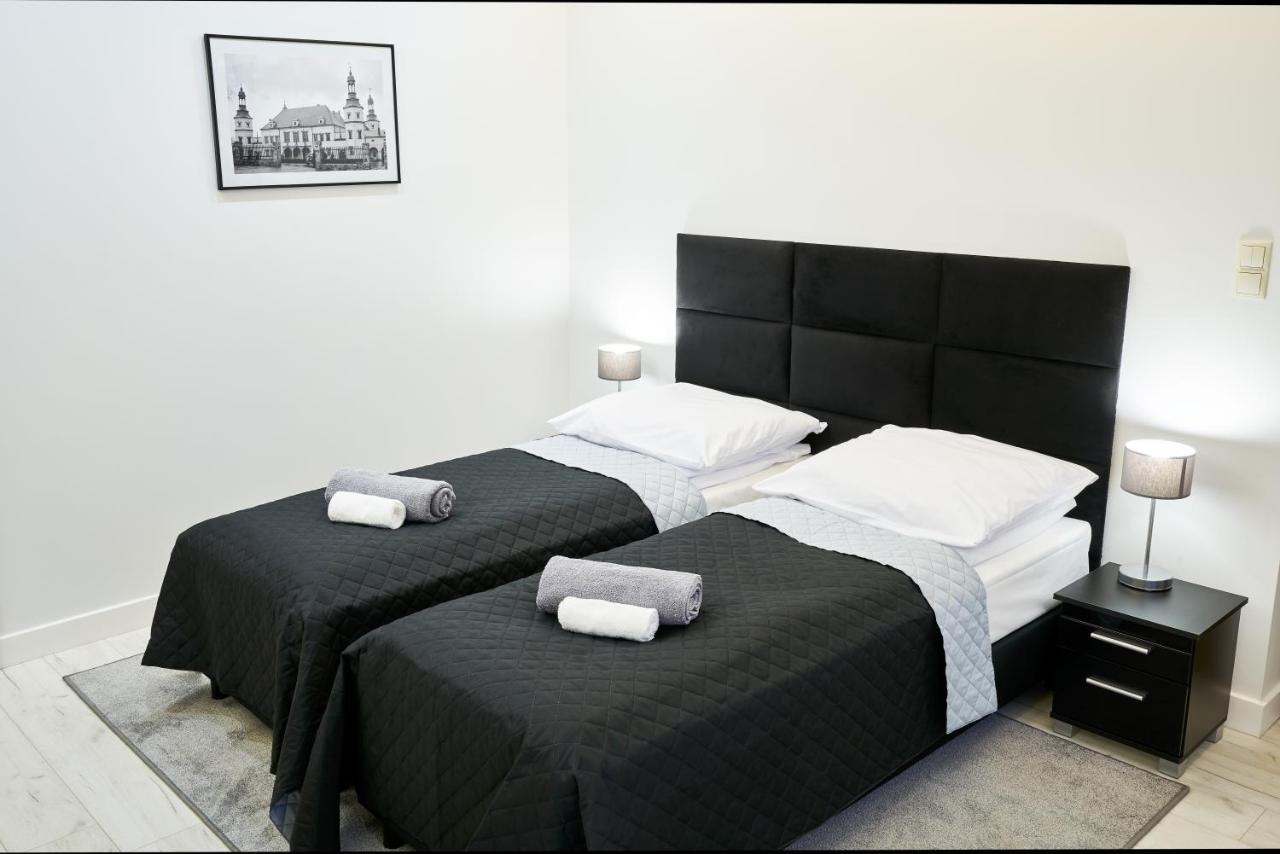 Prestige Apartamenty Vinci Centrum 凯尔采 外观 照片