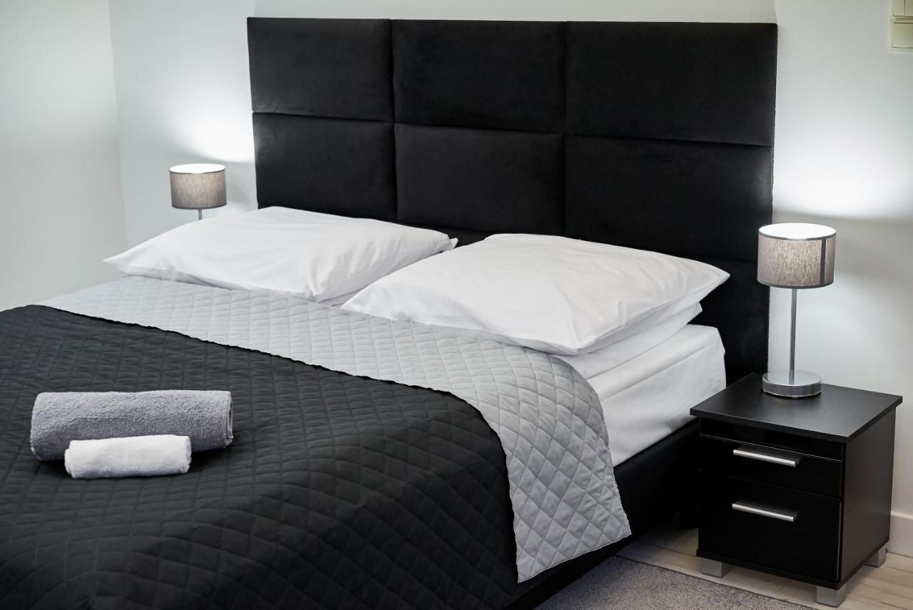 Prestige Apartamenty Vinci Centrum 凯尔采 外观 照片