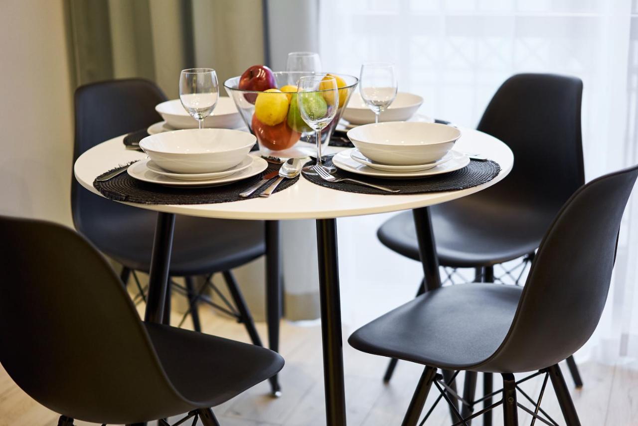 Prestige Apartamenty Vinci Centrum 凯尔采 外观 照片