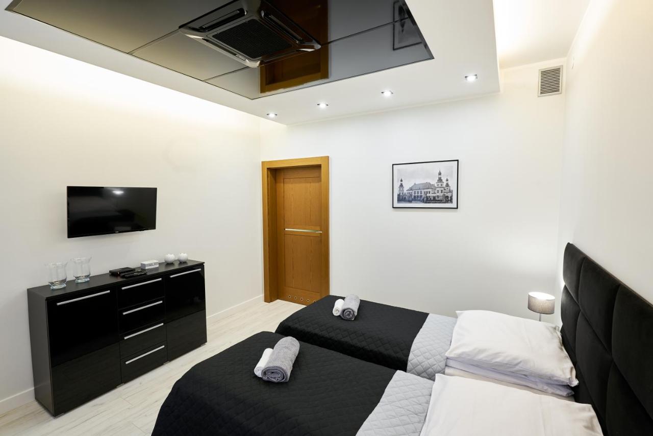 Prestige Apartamenty Vinci Centrum 凯尔采 外观 照片